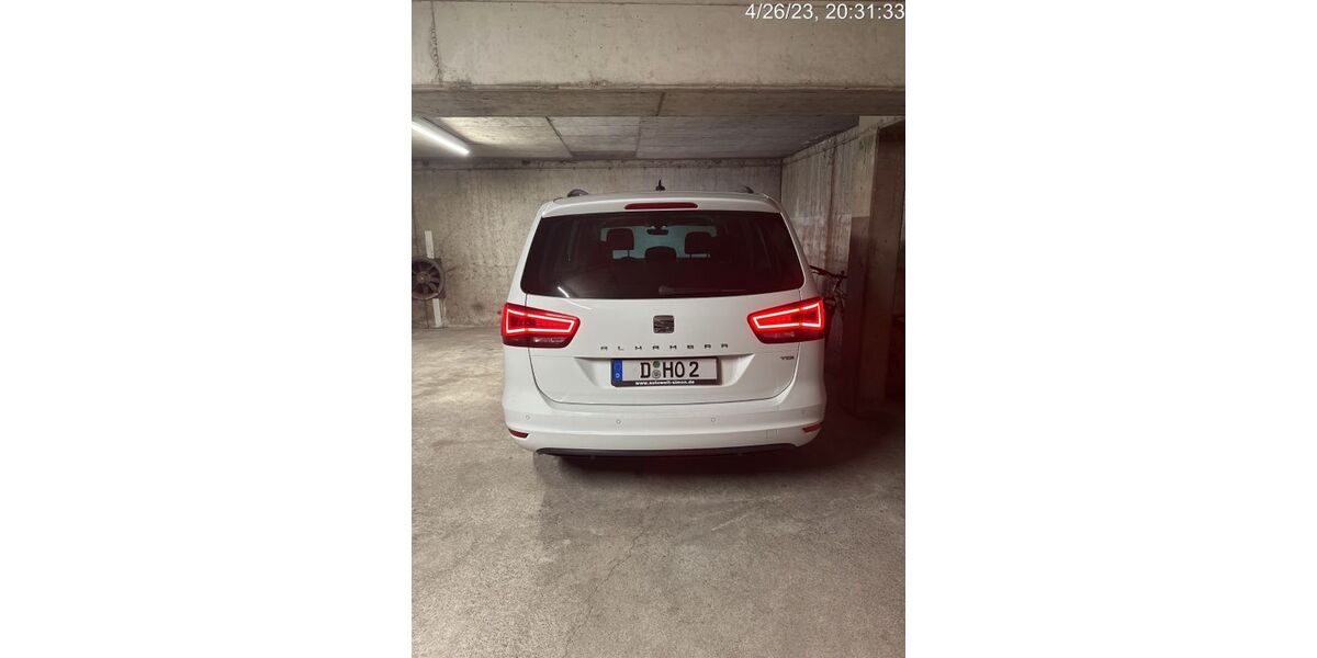 Seat Alhambra 275.000 km 10.000 &euro; Düsseldorf 40589