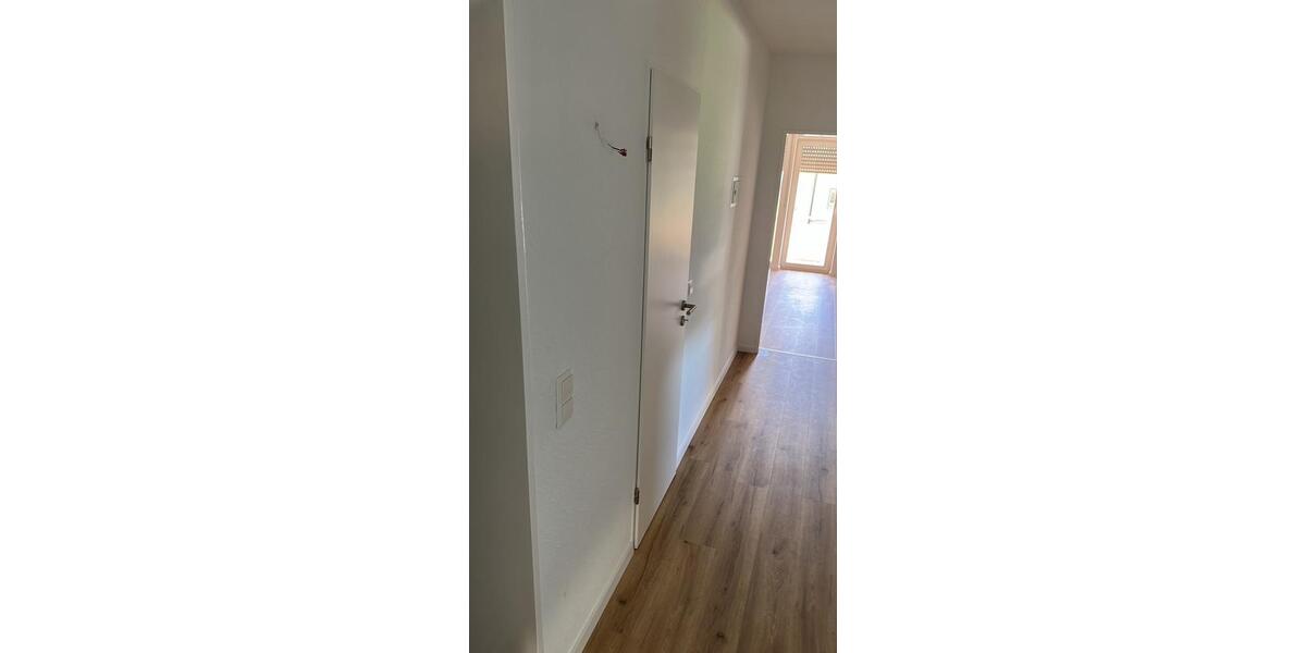 Etagenwohnung Hagen Hagen-Nord - 7 Zimmer, 180 m&sup2;, 379.000&euro; | Angebot:27122782