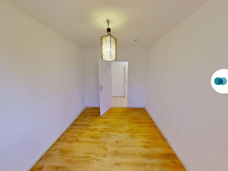 Terrassenwohnung Solingen Wald - 4 Zimmer, 99 m&sup2;, 689&euro; | Angebot:26380171