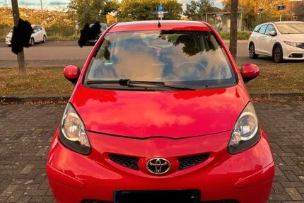 Toyota Aygo (X) 190.000 km 1.150 &euro; Remscheid 42857