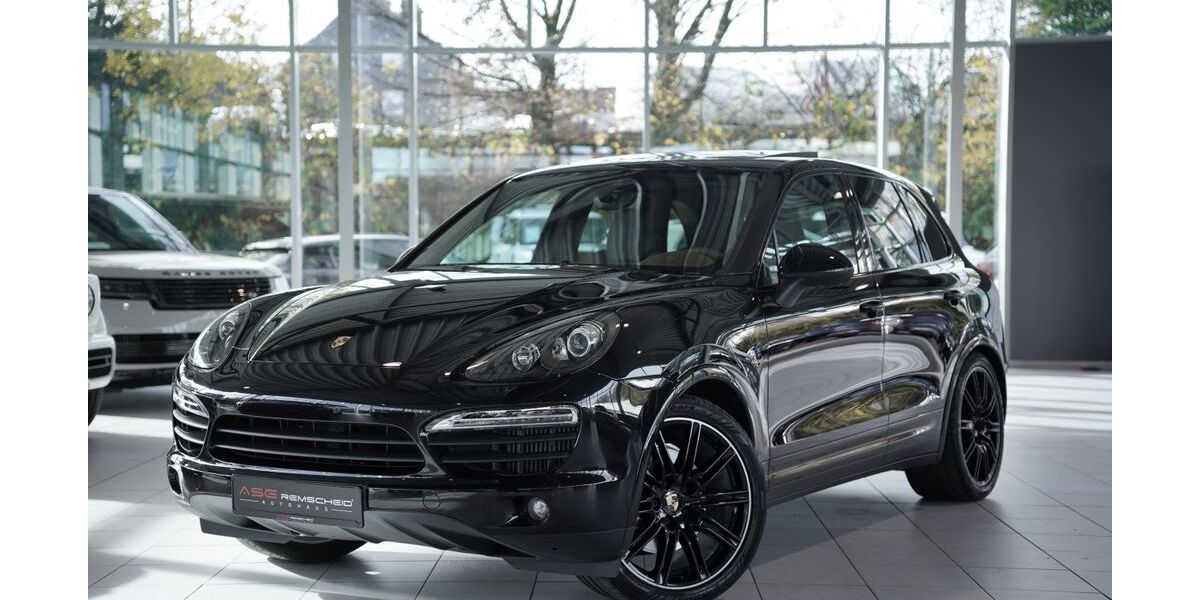 Porsche Cayenne 29.800 km 74.700 &euro; Remscheid/NRW 42855