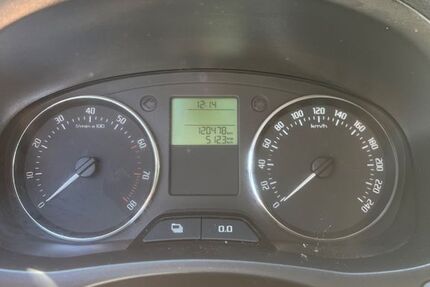 Skoda Fabia 120.478 km 5.950 &euro; Remscheid 42859