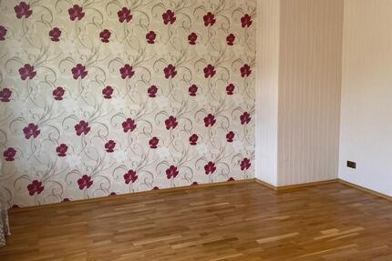 Große Wohnung Zentral in Elberfeld Südstad , ruhige Seitenstraße 3.5 zimmer