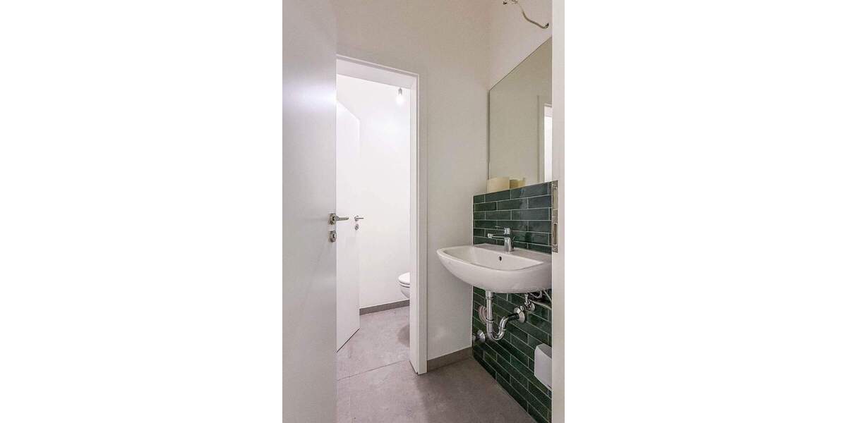 Moderner Altbaucharme in Denkmalschutzobjek - Sanierte Bürofläche zum Kauf in zentraler Lage! 6 zimmer