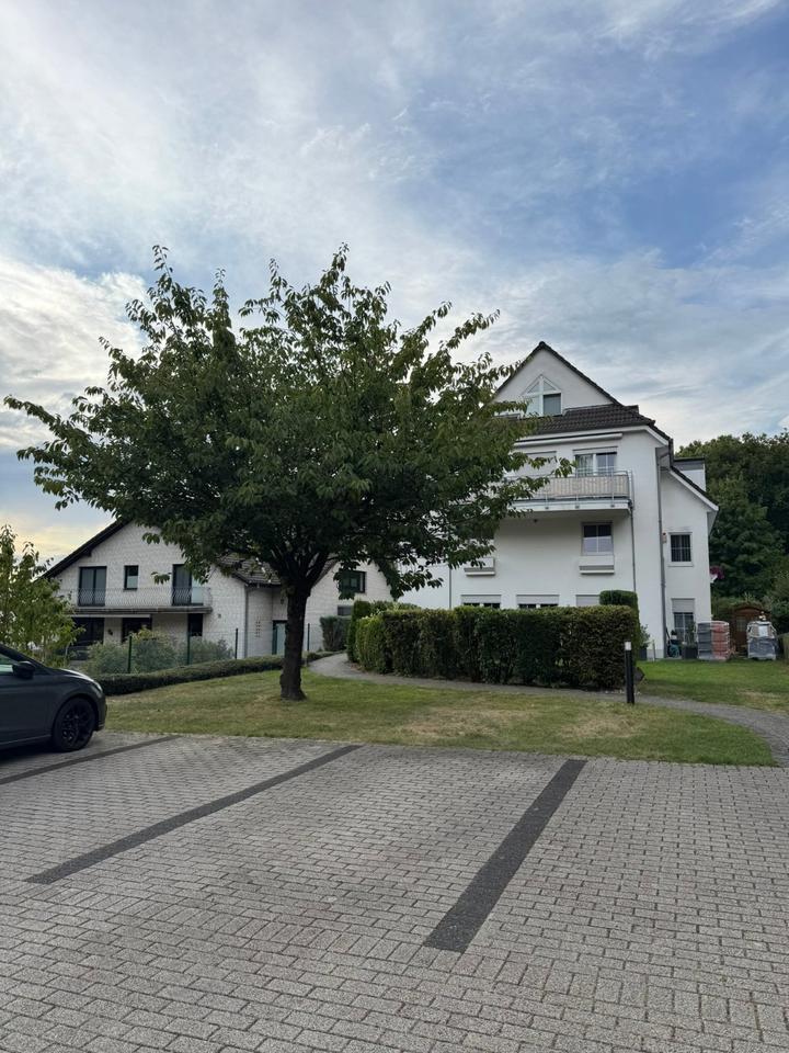 Exklusive Maisonette-Wohnung mit Garage & Stellplatz