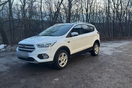 Ford Kuga 98.500 km 12.290 &euro; Ennepetal 58256