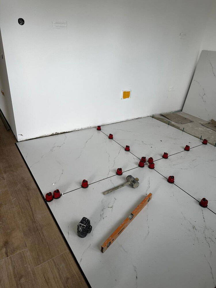 2,5 Zimmer-Wohnung, Aufzug, Barrierefrei sowie mit günstigen Sonnen-Energie (A+)