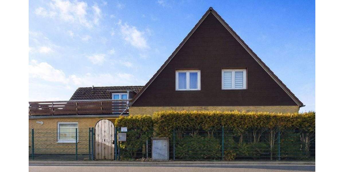 Doppelhaushälfte Düsseldorf Vennhausen - 5 Zimmer, 114 m&sup2;, 300.000&euro; | Angebot:25339886
