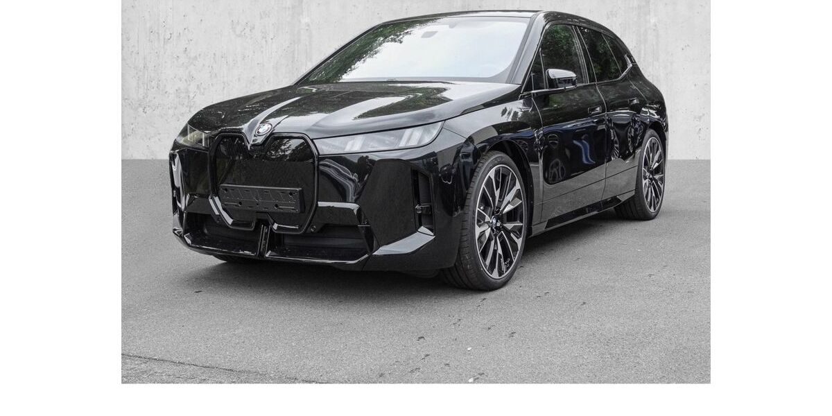 BMW iX 7.900 km 79.900 &euro; Mettmann 40822