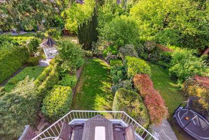 Haus zum Kaufen in Düsseldorf - Zoo 1.950.000 € 279 m² 11 zimmer