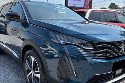Peugeot 5008 84.000 km 21.000 &euro; Düsseldorf 40549