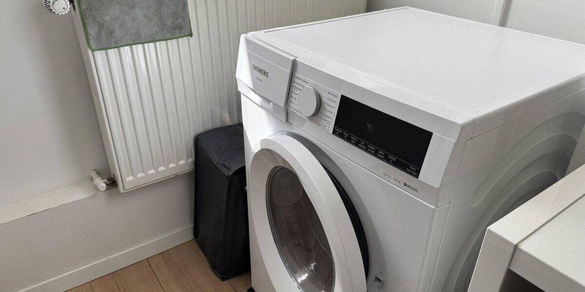 Etagenwohnung Düsseldorf Unterbilk - 3 Zimmer, 90 m&sup2;, 1.810&euro; | Angebot:26874110