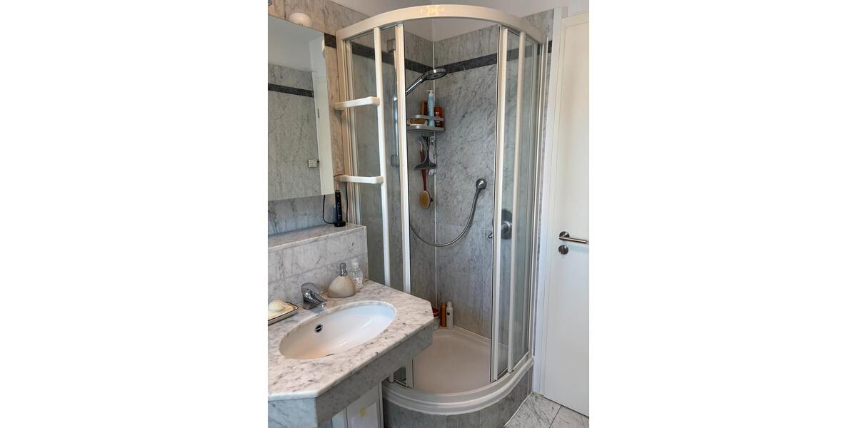 Erdgeschoßwohnung Solingen Ohligs - 2 Zimmer, 65 m&sup2;, 1.100&euro; | Angebot:25231576