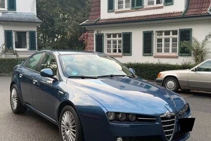 Alfa Romeo 159 213.000 km 2.980 &euro; Remscheid 42853