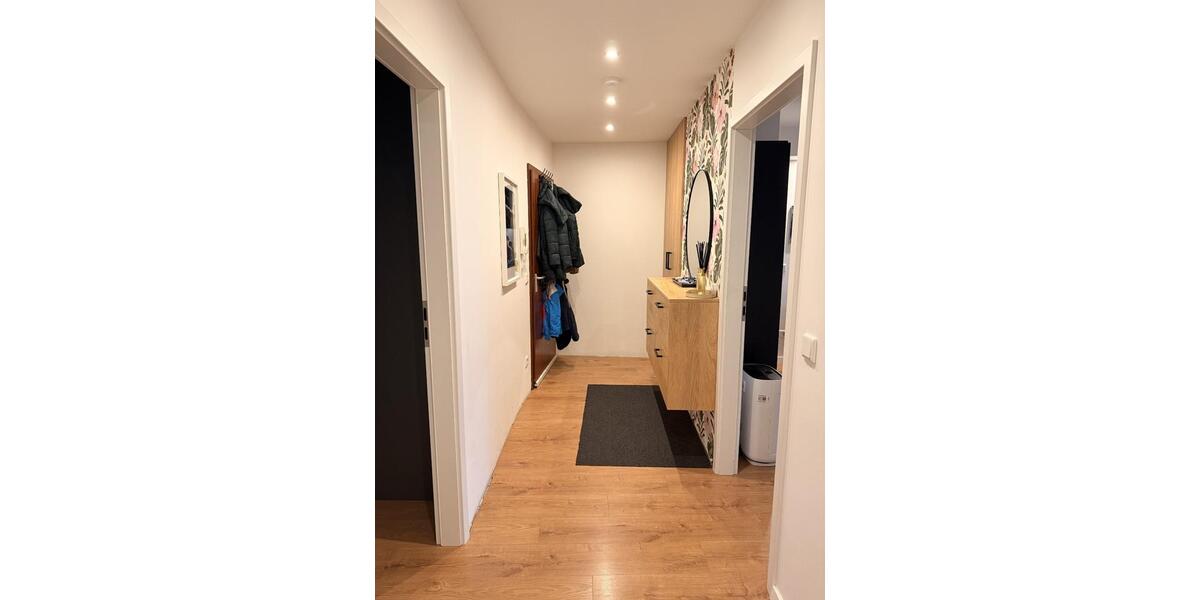 3-Zimmer-Wohnung (77 m²) mit Garten, großer Terrasse & Stellplatz 3 zimmer