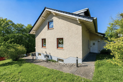 Haus Overath - 6 Zimmer, 160 m&sup2;, 475.000&euro; | Angebot:26799100