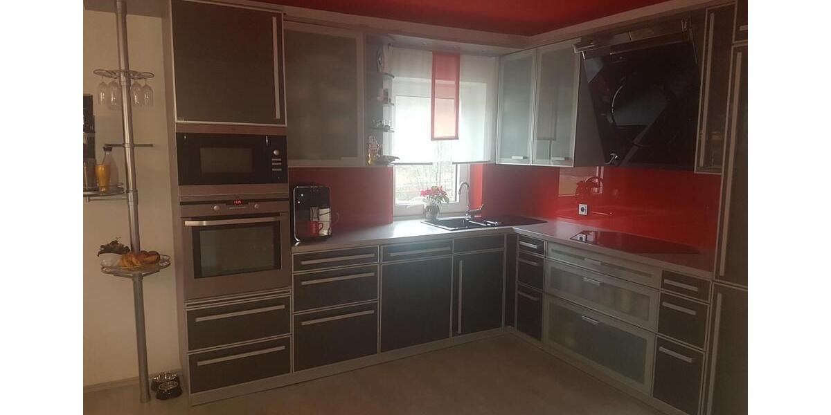 Haus zu Miete 7 zimmer