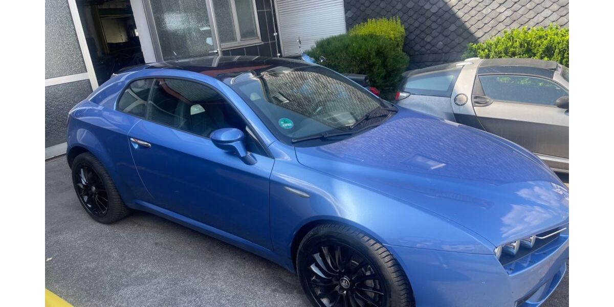 Alfa Romeo Brera 127.600 km 13.499 &euro; Remscheid 42855