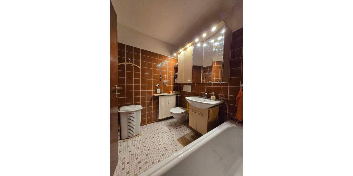 Etagenwohnung Leverkusen Steinbüchel - 3 Zimmer, 79 m&sup2;, 197.000&euro; | Angebot:25265790