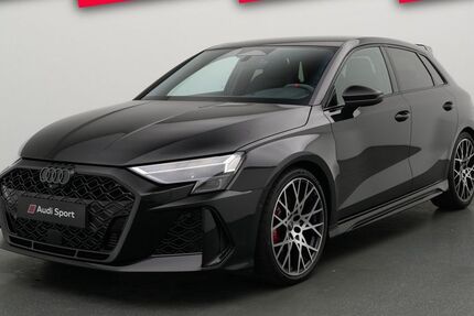 Audi RS3 2.009 km 70.980 &euro; Leverkusen 51373