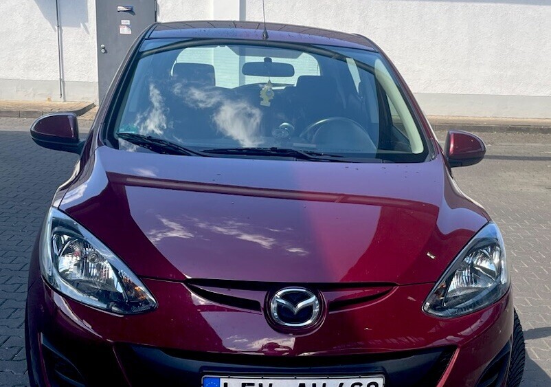 Mazda 2 145.000 km 5.000 € Leverkusen 51373