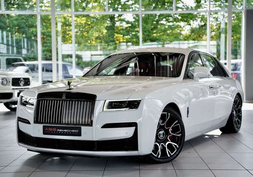 Rolls Royce Ghost 7.650 km 299.800 € Remscheid/NRW 42855