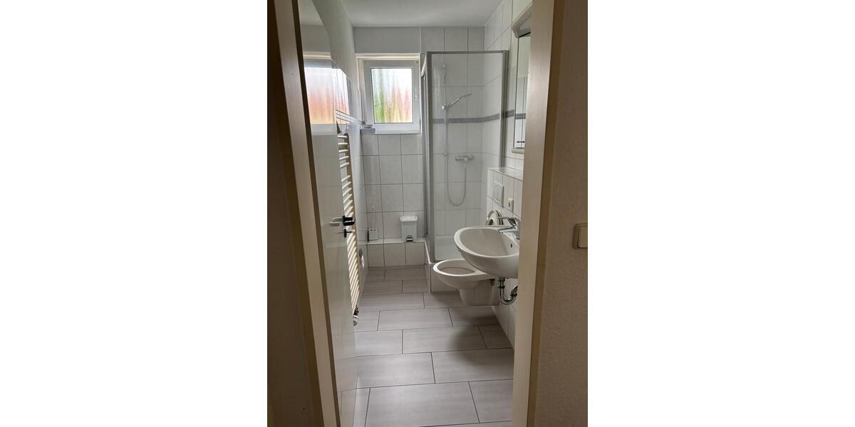 Etagenwohnung Remscheid Gemarkung Bergisch Born - 1 Zimmer, 36 m&sup2;, 360&euro; | Angebot:25612792