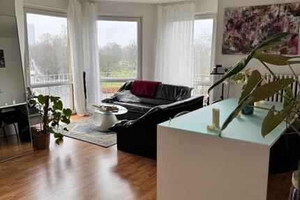 Untermiete: Helle 3-Raum-Wohnung in Düsseldorf mit Ausblick auf B 3 zimmer