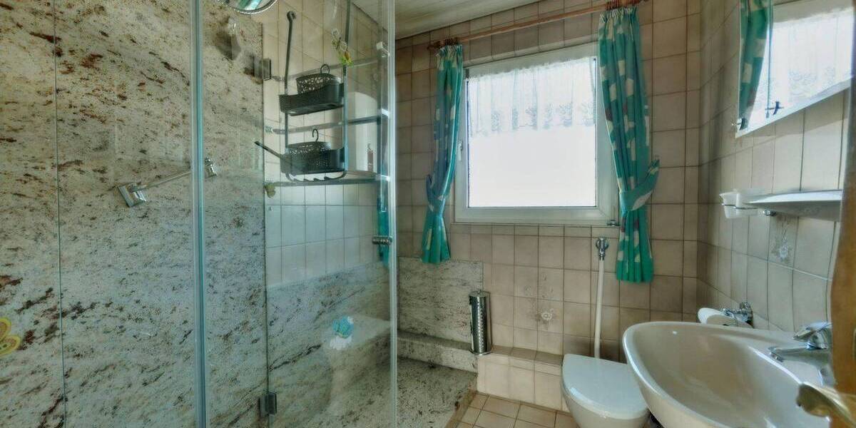 Doppelhaushälfte Wülfrath Innenstadt - 6 Zimmer, 155 m&sup2;, 475.000&euro; | Angebot:26320436