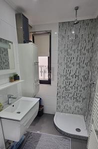 IHR NEUES ZUHAUSE ODER STARKE KAPITALANLAGE 9 zimmer