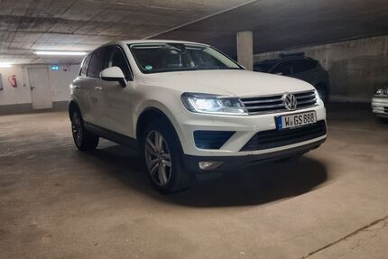 VW Touareg 106.770 km 22.800 € Wuppertal 42329