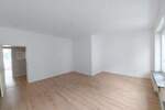 Düsseldorf-Flingern-Süd, Engelbertstraße - Komplett sanierte 2-Zimmer-Wohnung mit großer Sonnenterrasse zeitnah zu mieten !!