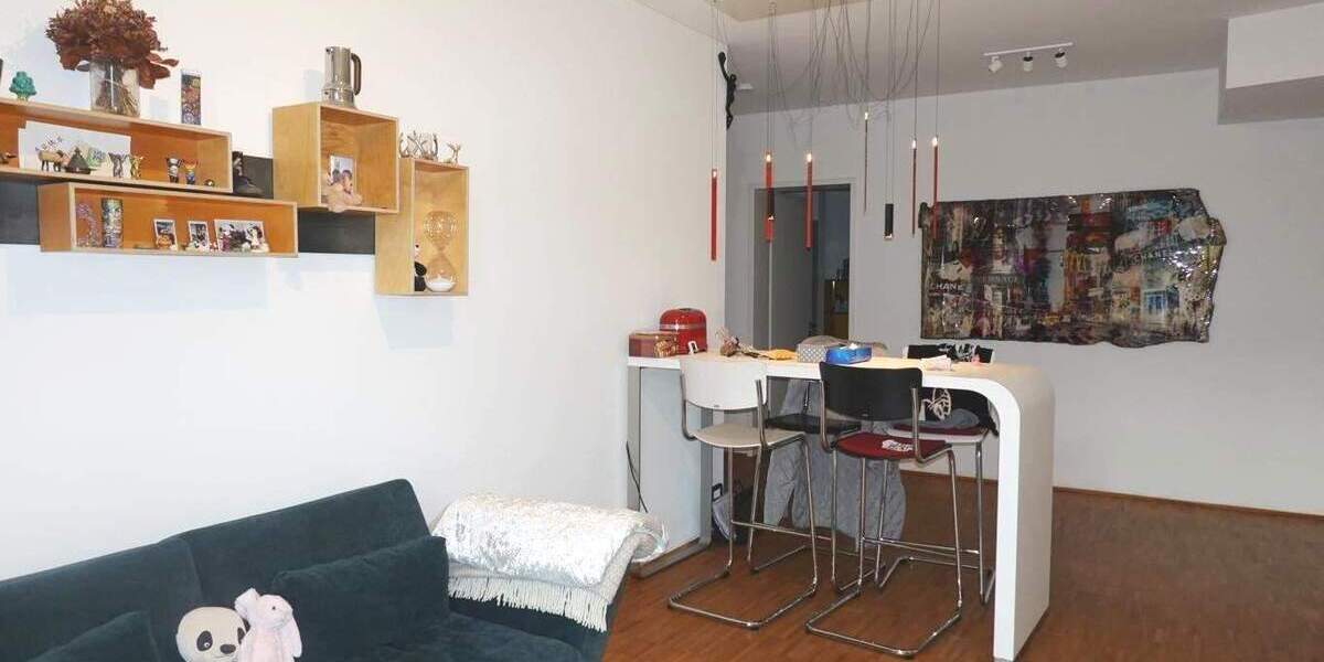 Moderne 3 Zimmer mit EBK, 2 Bädern, 2 Balkonen, Fußbodenhzg. in Flingern 3 zimmer