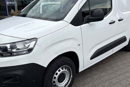 Citroen Berlingo 140.877 km 6.999 &euro; Wipperfürth 51688