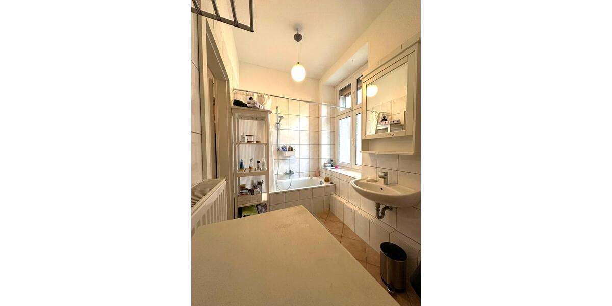 Etagenwohnung Wuppertal Elberfeld - 2 Zimmer, 73 m&sup2;, 595&euro; | Angebot:26414581