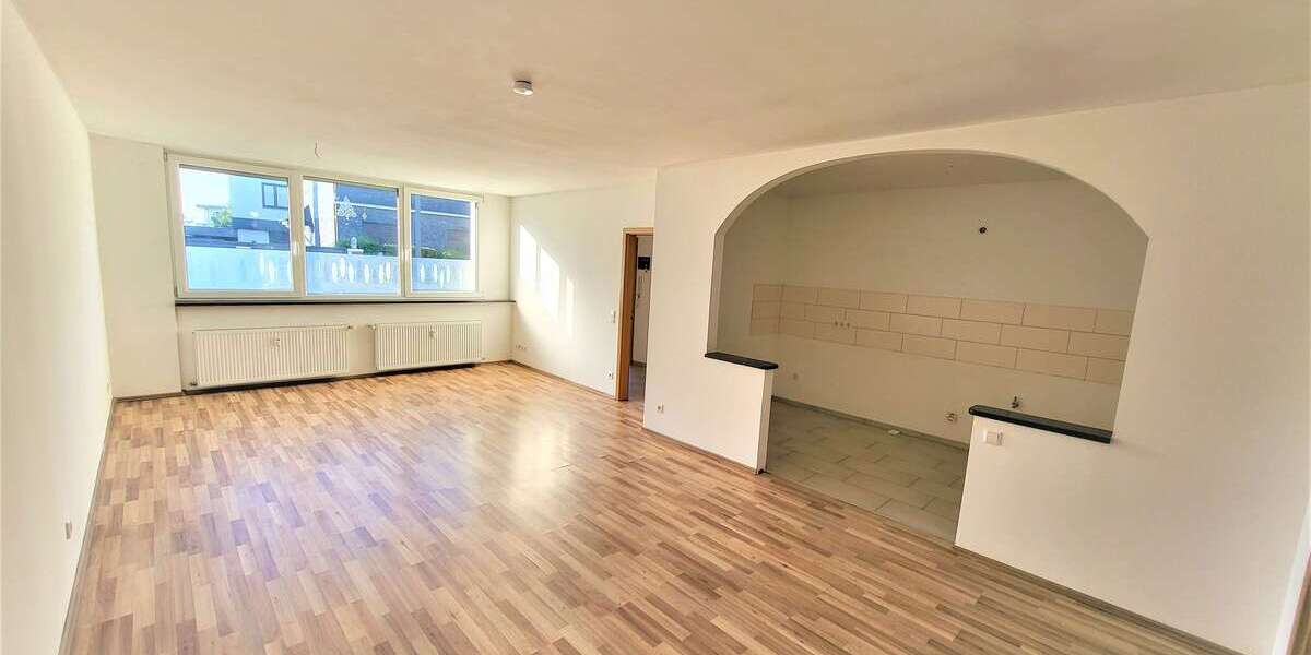 Etagenwohnung Solingen Burg - 3 Zimmer, 94 m&sup2;, 745&euro; | Angebot:27135099