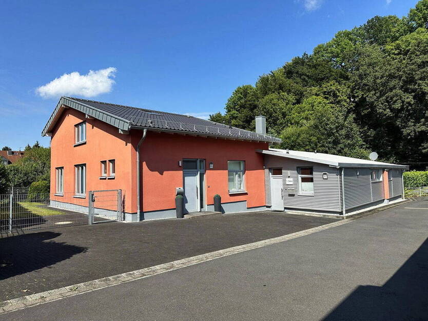 Büros Praxis Wohnhaus - zentrale u. ruhige Lage Bergisch Gladbach, Hauptstraße