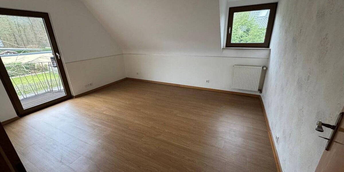 Einfamilienhaus Odenthal - 5 Zimmer, 142 m&sup2;, 420.000&euro; | Angebot:25957574