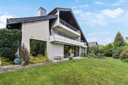 Haus Ratingen - Hösel Hösel - 11 Zimmer, 402 m&sup2;, 925.000&euro; | Angebot:17816778