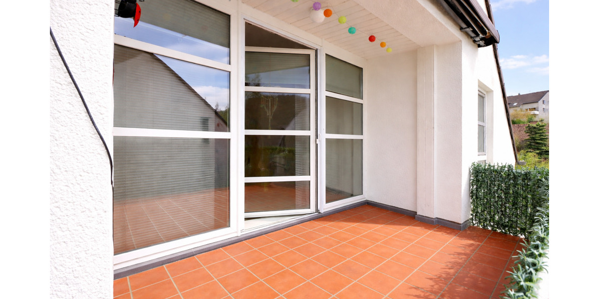 Etagenwohnung Hagen Eilpe - 3 Zimmer, 100 m&sup2;, 183.000&euro; | Angebot:25927160