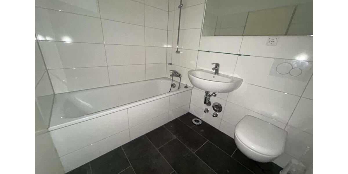 Etagenwohnung Leverkusen Alkenrath - 3 Zimmer, 83 m&sup2;, 731&euro; | Angebot:24783040