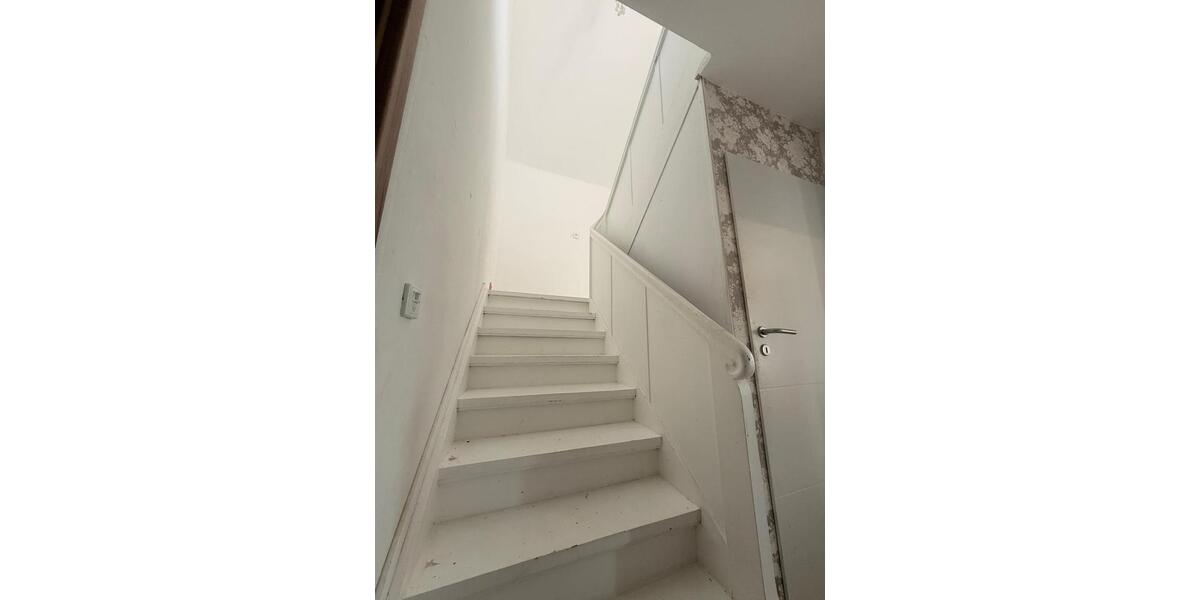 Einfamilienhaus Leverkusen - 5 Zimmer, 126 m&sup2;, 600.000&euro; | Angebot:27453037
