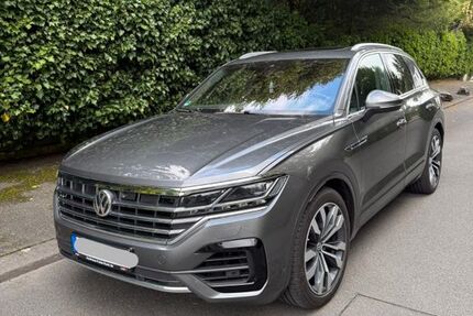 VW Touareg 122.000 km 40.850 &euro; Wuppertal 42327