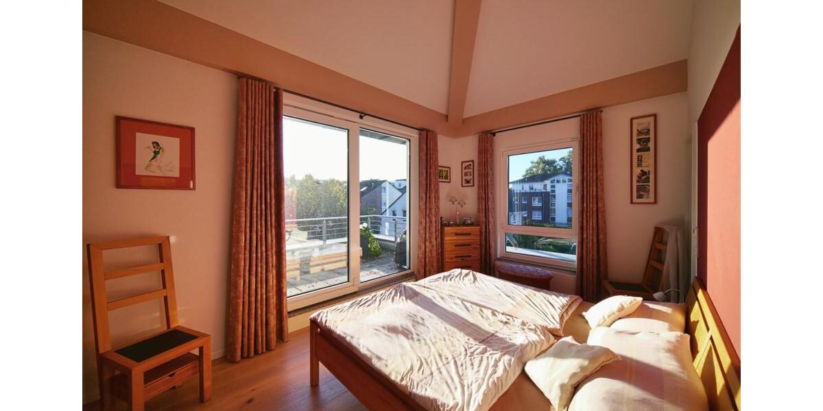 Außergewöhnliche Penthouse-Wohnung mit 2 Dachterrassen in Ohligs 3.5 zimmer