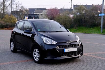 Hyundai i10 140.000 km 5.900 &euro; Düsseldorf 40227