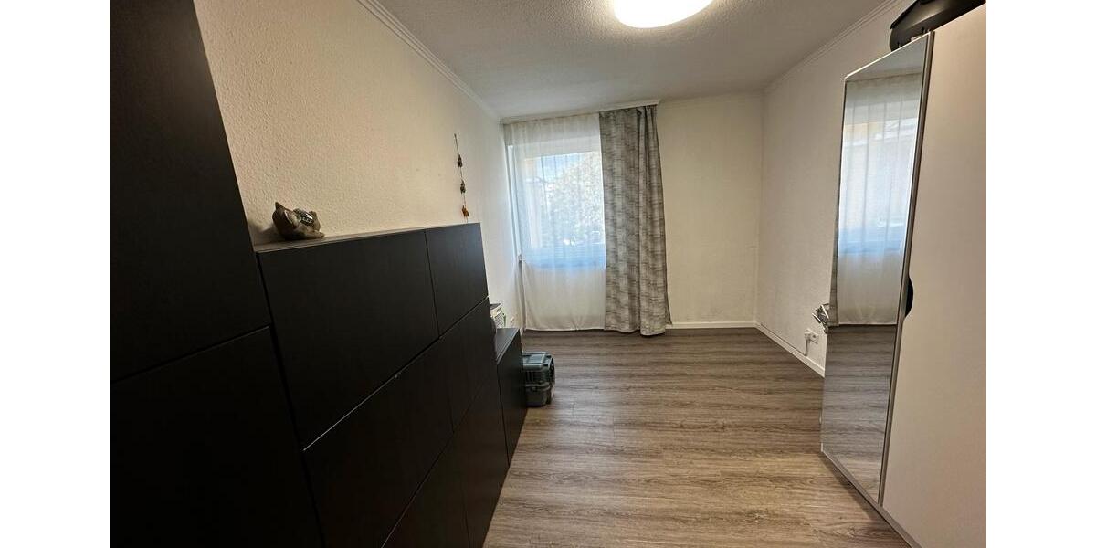 Etagenwohnung Remscheid - 4 Zimmer, 97 m&sup2;, 230.000&euro; | Angebot:26865110