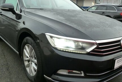 VW Passat 2.0 TDI Highline DSG Alcatara Navi STandh. 110.000 km 16.900 &euro; Ratingen 40885