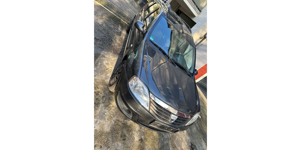 Dacia Logan 157.000 km 3.700 &euro; Wuppertal 42327