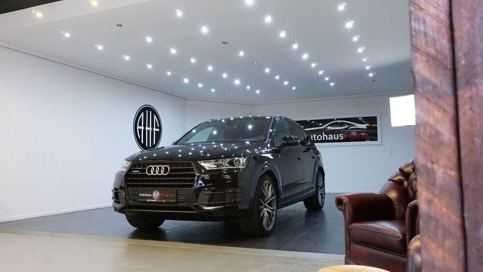 Q7