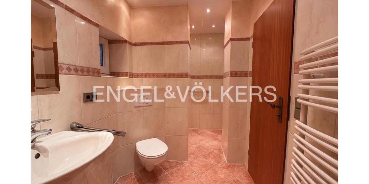 Reihenmittelhaus Haan - 4 Zimmer, 130 m&sup2;, 490.000&euro; | Angebot:23944139